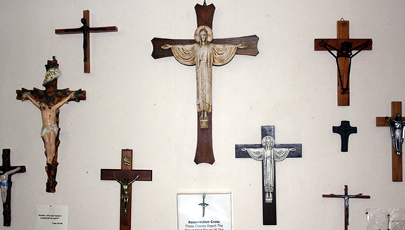 Cross Collection, Photo from Cumberland Inn Web site