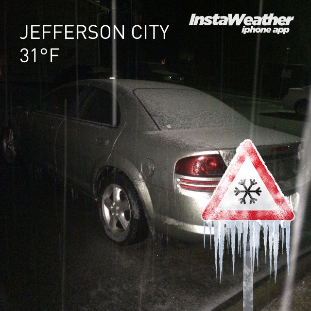 Icy Jefferson City at night