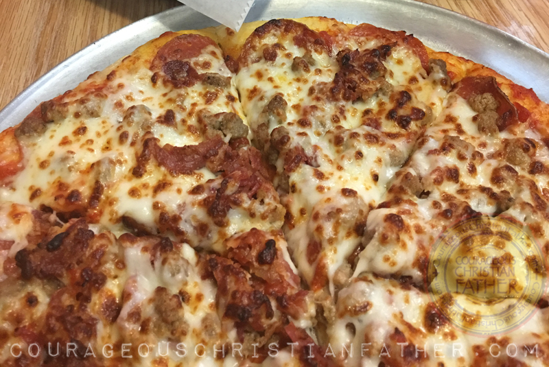 Harby's Pizza & Deli - Knoxville (Close up of Meat Pizza)