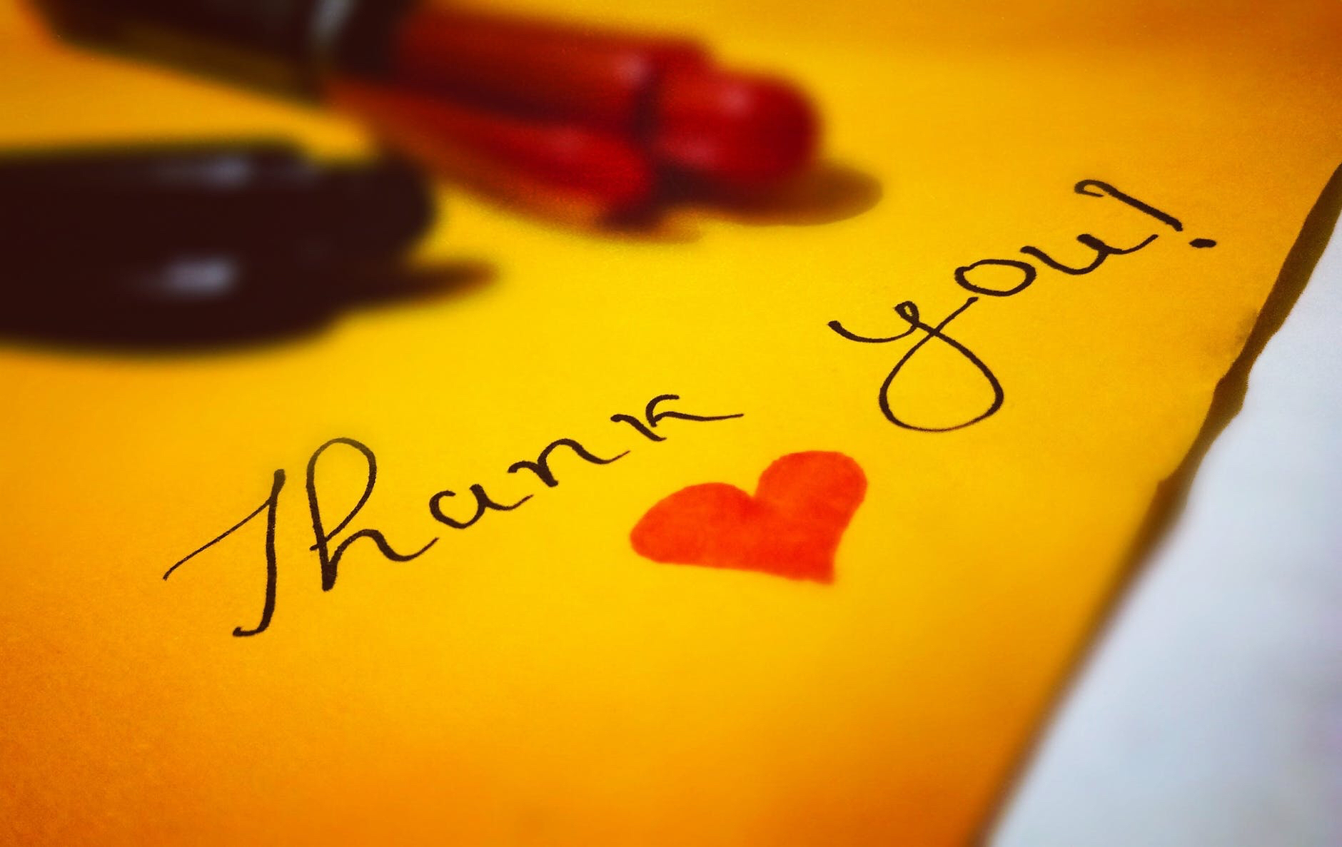 National Thank You Note Day - a day to send out a thank you note to those who got you something for Christmas. | Photo Pexels Photo 791024