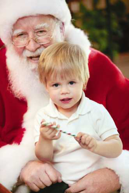 Tips for visiting a store Santa - Discover the ways to make a visit with Santa a pleasant experience.
