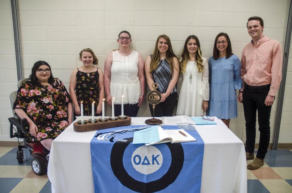 Carson-Newman University inducted students exemplifying leadership and character into the Omicron Delta Kappa National Leadership Honor Society in April. Inducted students, from left, include: Lexie Zepeda, a junior human services major from Jefferson City; Katherine Rogers, a senior communication major from Soddy Daisy; McKenna Krebs, a junior chemistry major from Knoxville; Alyshia Jeffery, a senior business administration major from Buffalo Grove, Illinois; Meagan Hensley, a junior applied psychology major from Morristown; Grace Vinson, a junior history major from Taylorsville, North Carolina; and Will Hodge, a junior communication and religion double major from Lenoir City.