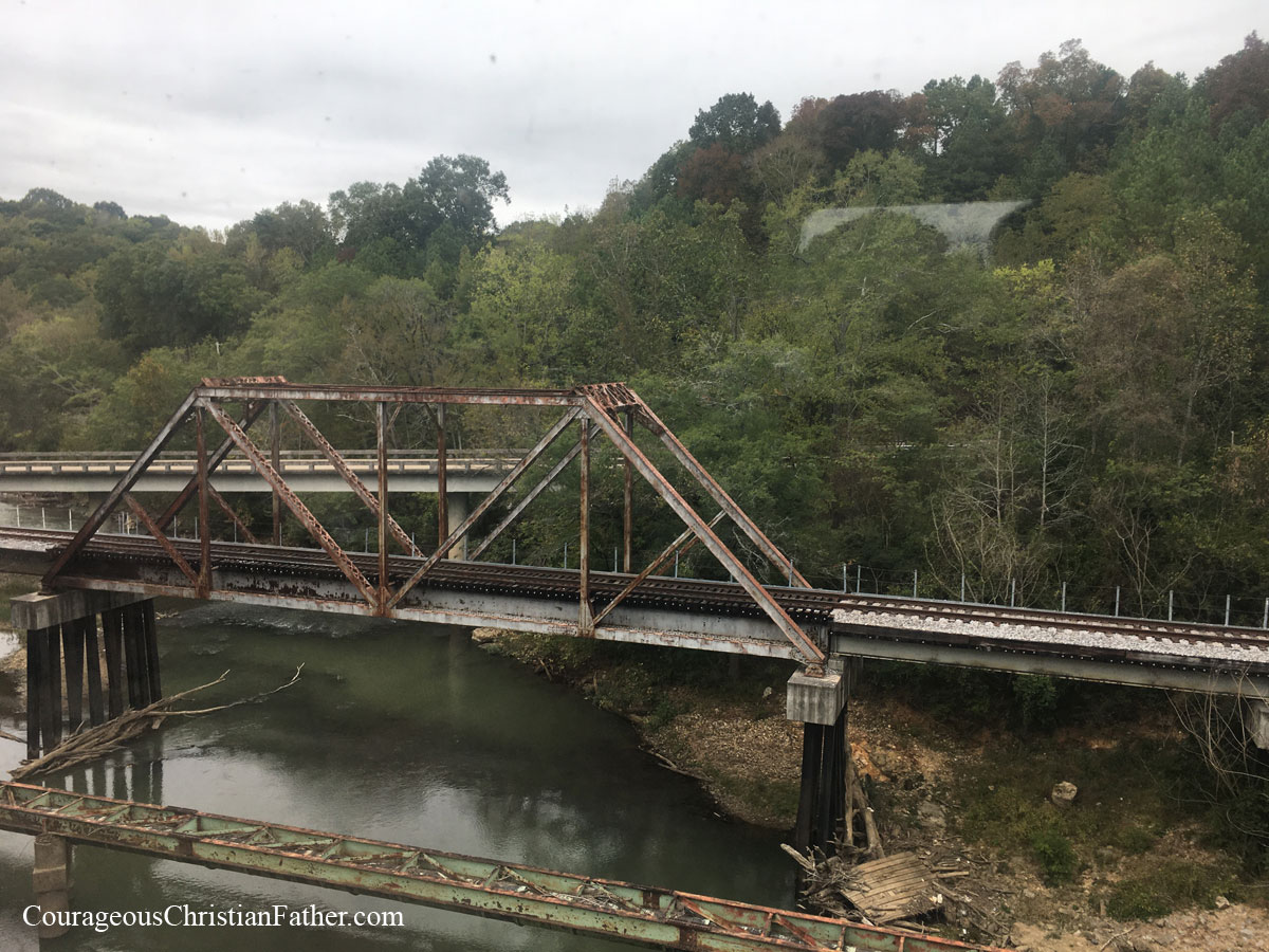 Missionary Ridge Train Ride - Tennessee Valley Railroad is this week's Travel Thursday. Get to see trains on display, including being able to go inside them. See how the telegraph and Morse Code, since this was a hub for telegrams. #MissionaryRidge #TVRail