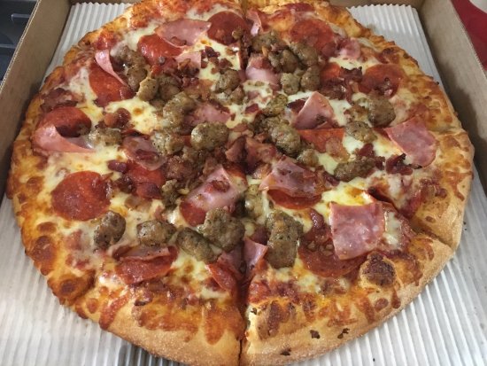 Meat Pizza - Pizza - The Best & The Worst - In this blog post, I share with you who I think is the best pizza joint and who is the worst. #Pizza