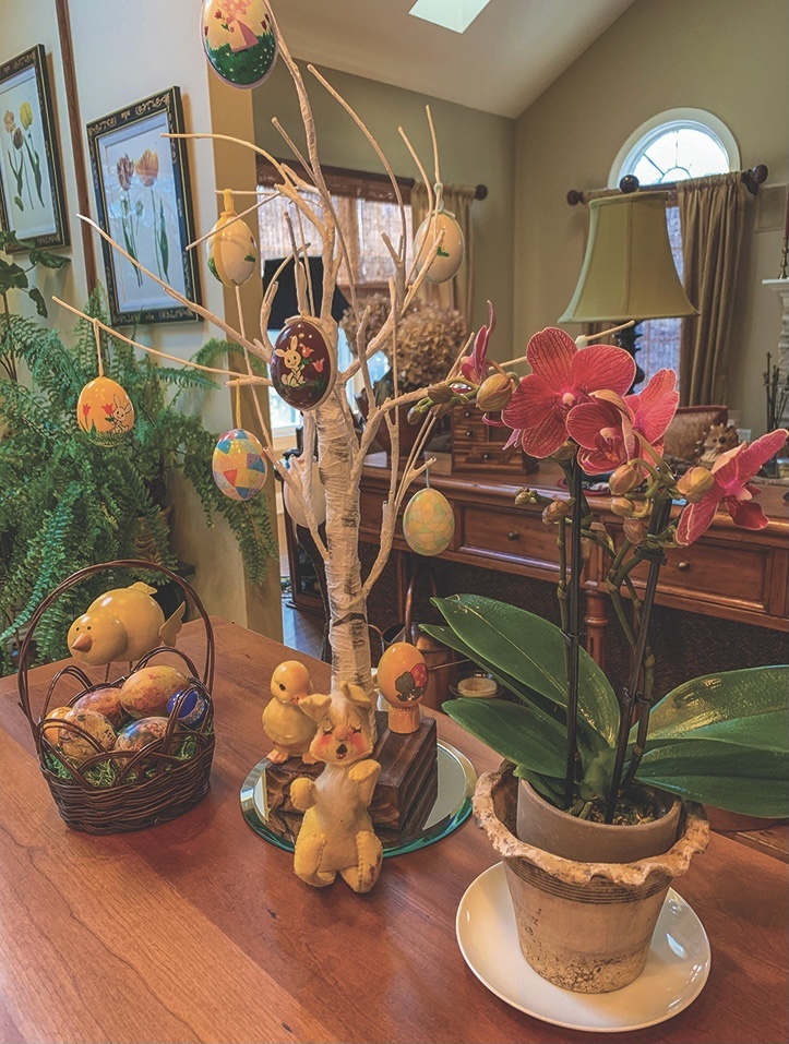 Easter trees makes festive spring decorations