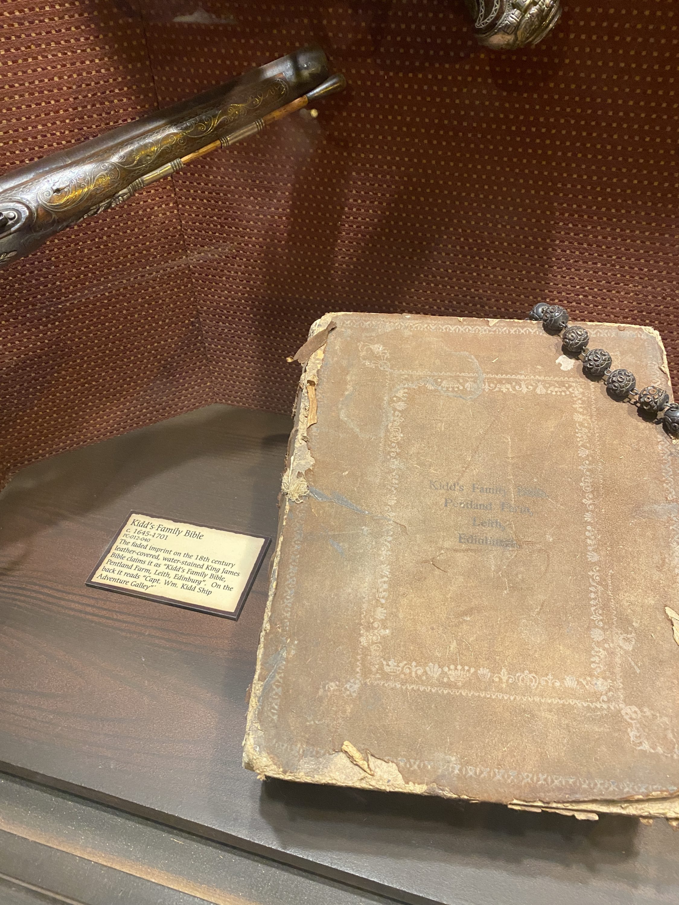 Pirates had some kind of faith upbringing - You can see pirates had to have some kind of faith, a Pirates Bible and a Pirates Rosary. Which shows possibly the Catholic faith. #Bible #Rosary #Pirates #PirateMuseum #bgbg2