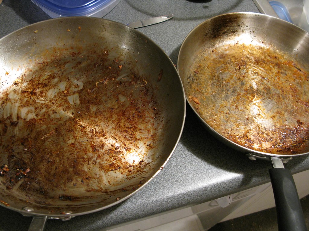 How to clean a dirty pan using vinegar, baking soda and lemons - Cleaning a dirty pan using vinegar, baking soda, and lemons is a simple and effective way to remove dirt, grime, and stains. 