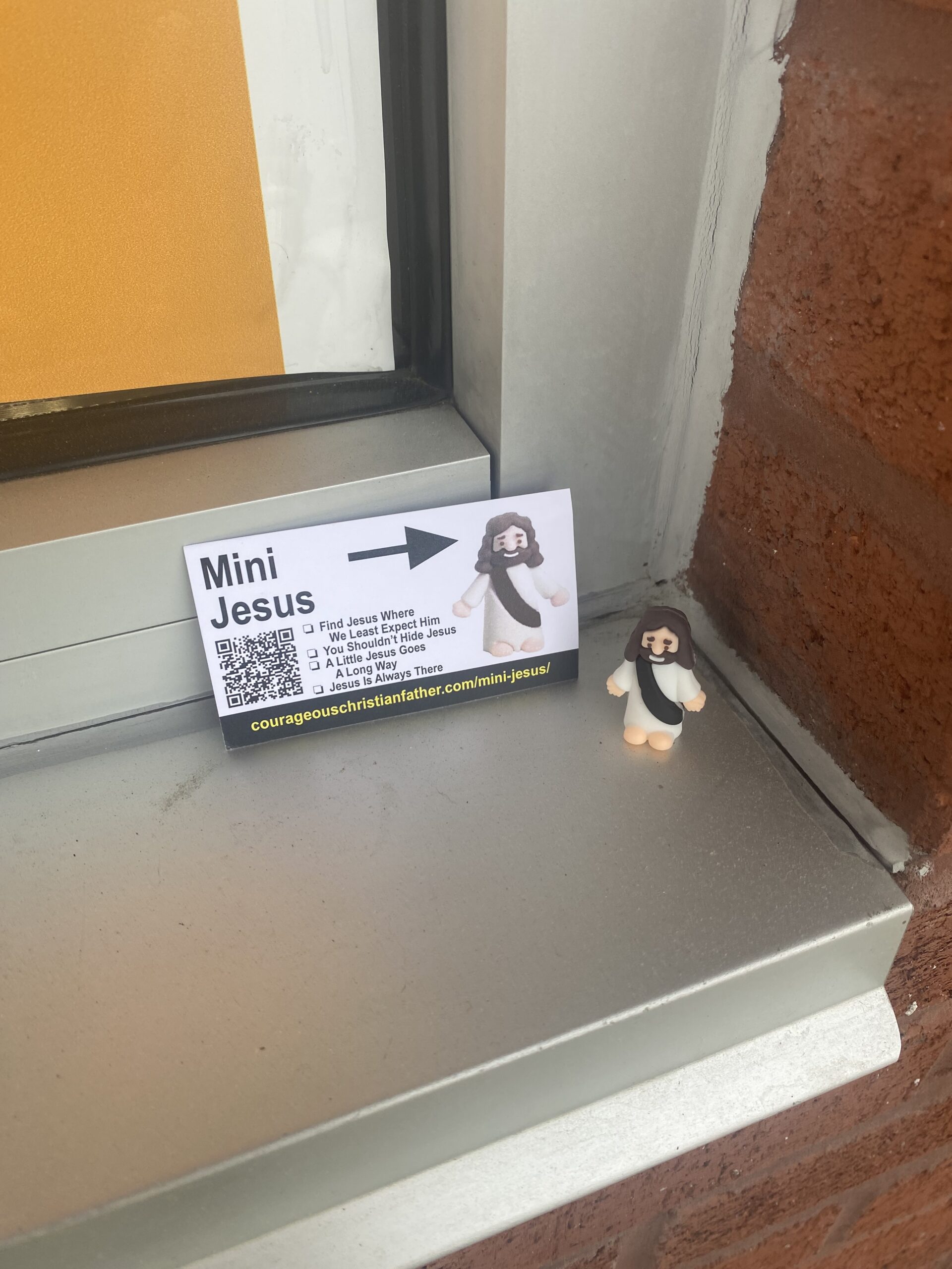 Some people have to met Jesus in a parking lot out side a McDonalds.
#MiniJesus #McDonalds 