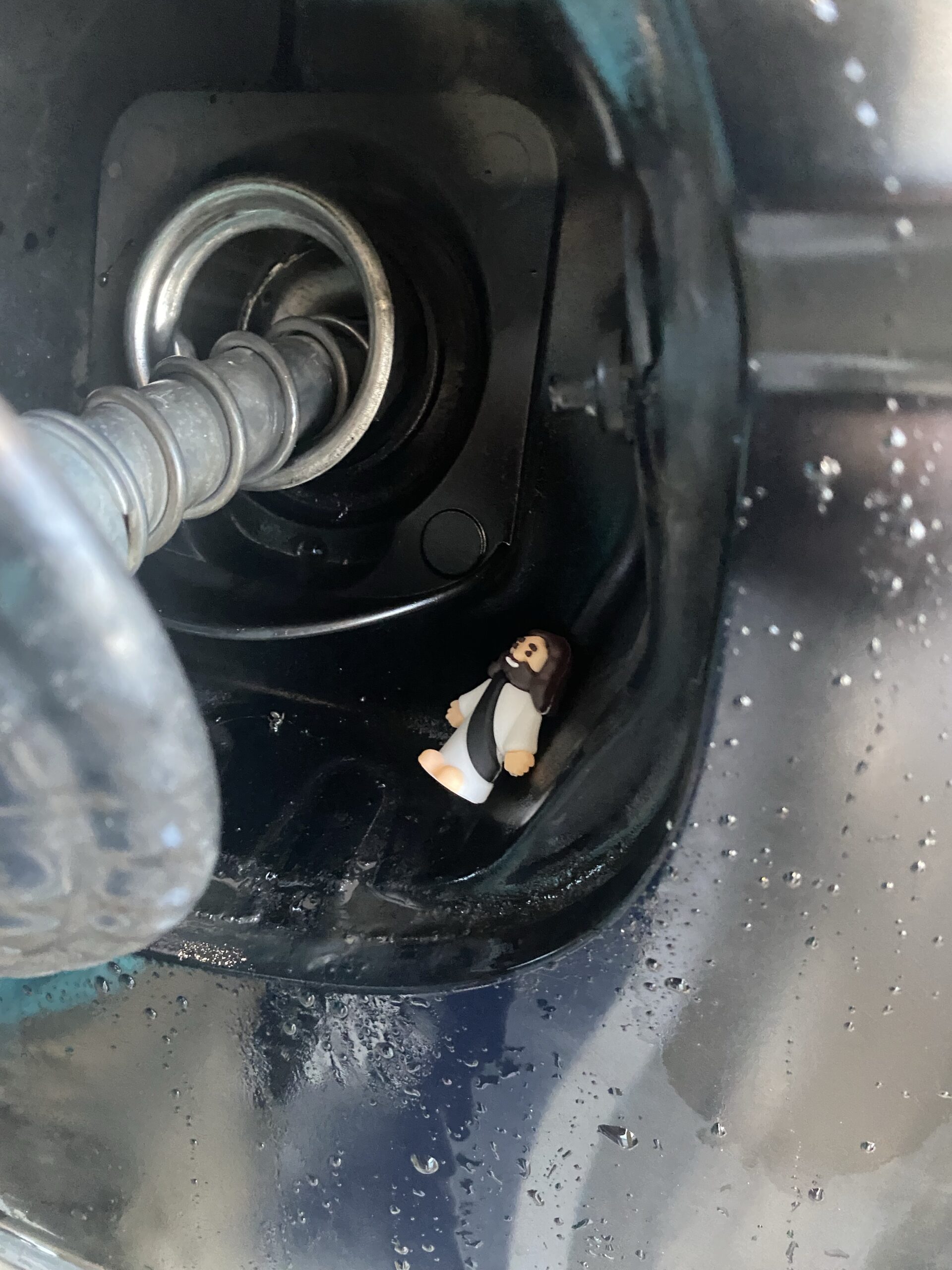 After you fill up the car that you are borrowing or renting, put a little Jesus right inside and close the door and then the next person who goes to get gas will find him. Please do not put them down in the tank. That would ruin the car.